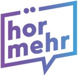 Logo von hörmehr - mit Sebastian Scheerer