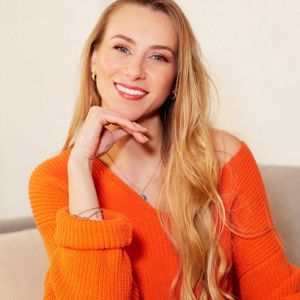 Logo von Jasmin Arnold