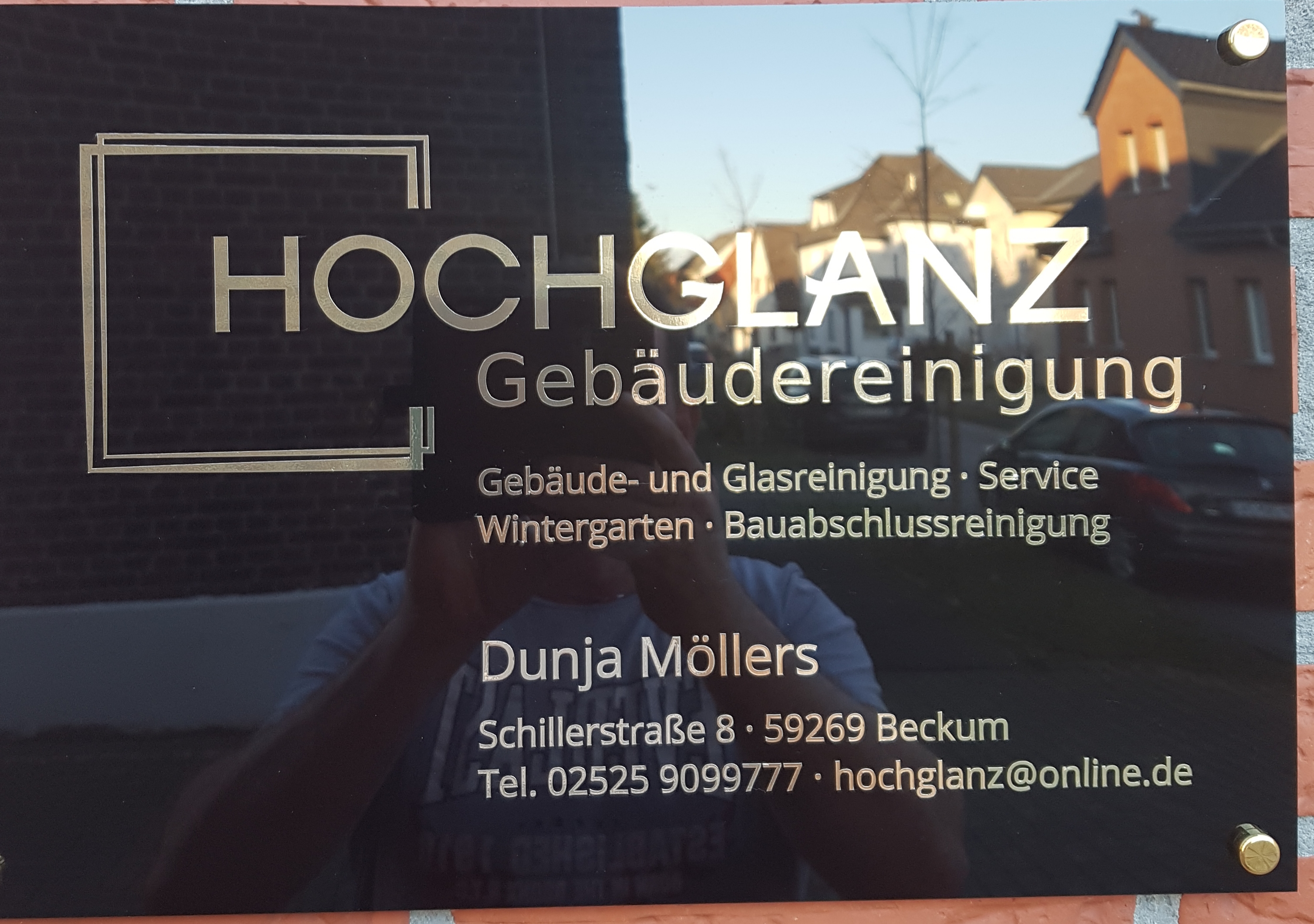 Logo von Hochglanz Gebäudereinigung