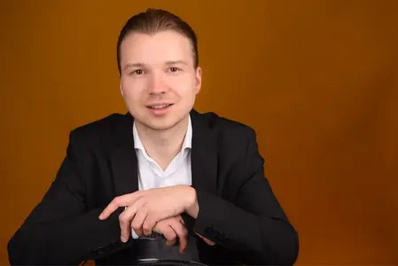 Logo von Nicolas Berg - Finanzberatung