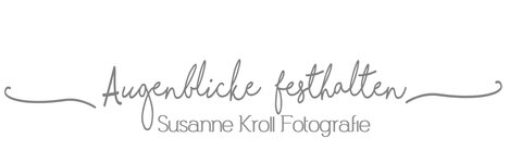 Logo von Augenblicke festhalten - Susanne Kroll Fotografie