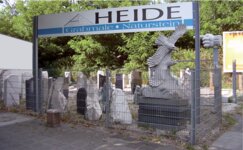 Logo von Heide Andreas Grabmale
