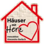 Logo von Häuser mit Herz Immobilien