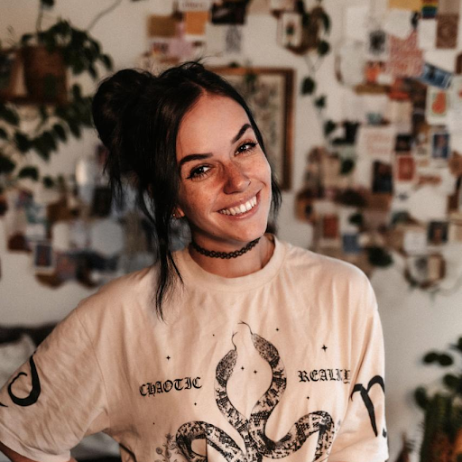 Logo von Kira Flora Coaching für Frauen Stuttgart