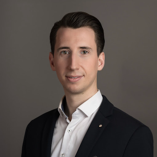 Logo von Sidney Hahn - Freier Finanz- & Unternehmensberater