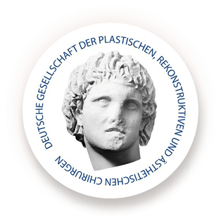 Logo von Praxisklinik Dr. Meyer-Walters - Plastischer Chirurg